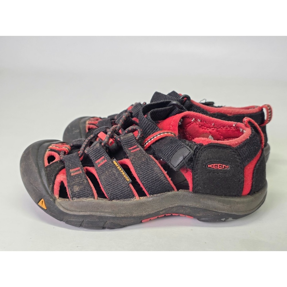 Keen Newport H2 Little Kids Size 12 Black Red Outdoor Water Hiking Sandals - Picture 5 of 9
